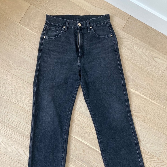 Goldsign Cropped A in Used Black - Picture 4 of 9